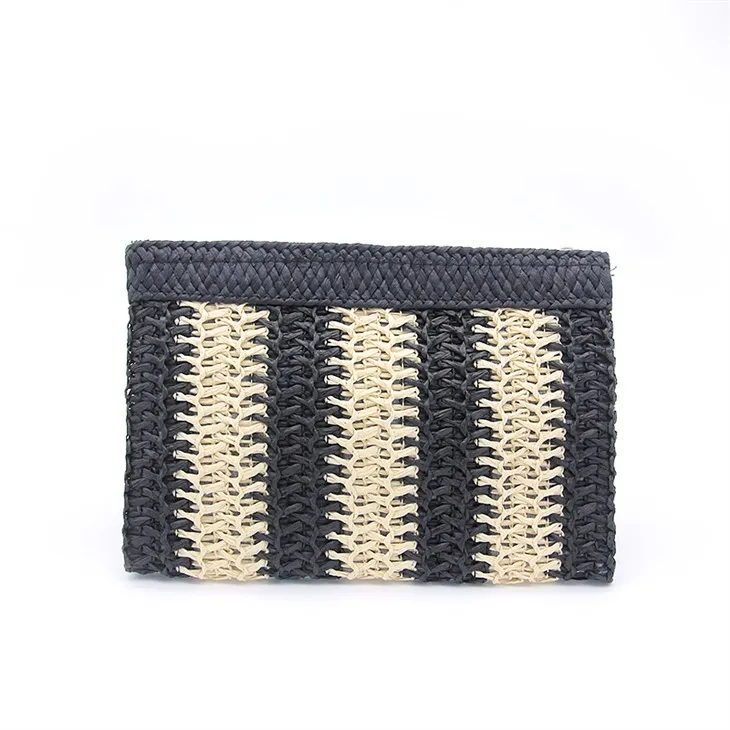 Sort liten hekleveske