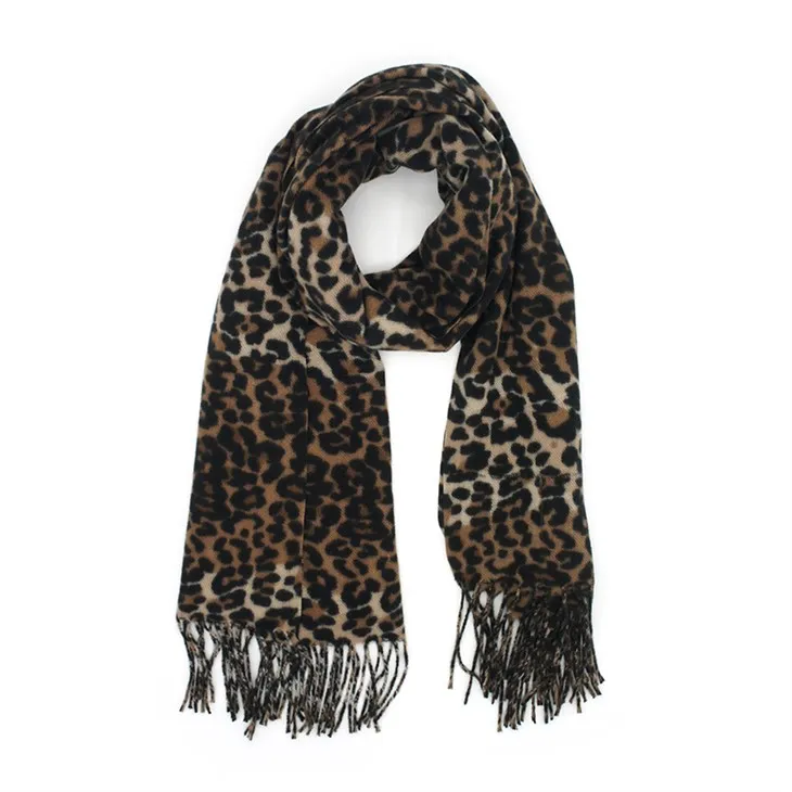 Leopard trykt skjerf 073