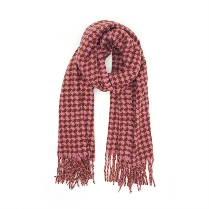 Langt polyesterskjerf