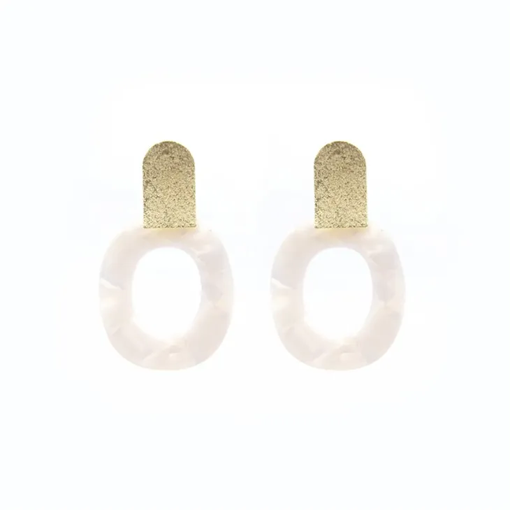 Øredobber med smykker